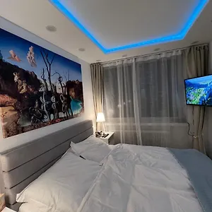 Lovely Flat Relax Near Center Apartment
